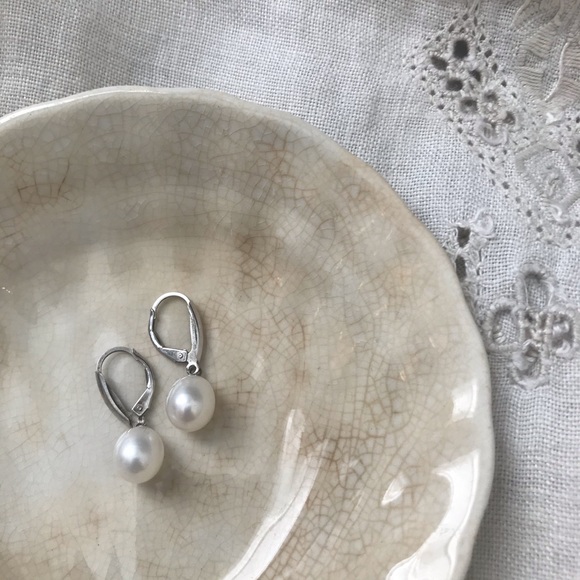Vintage Jewelry - Vintage Sterling Silver Pearl Drop Earrings